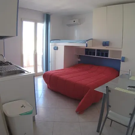 Athena Castro Castro (Lecce)